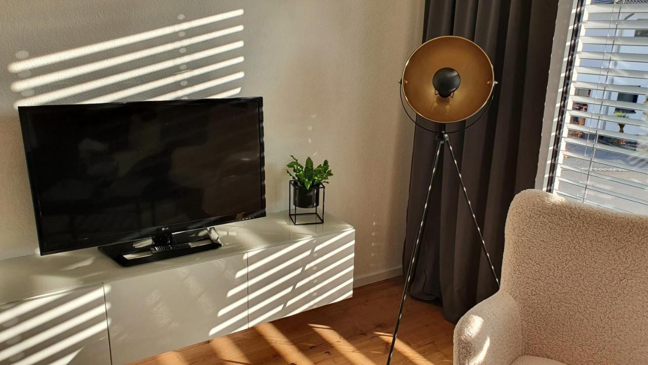 Ella'S Lounge - Besonders Geniessen Daire Singen Dış mekan fotoğraf